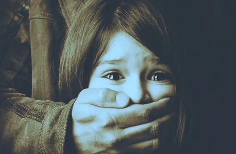 АРСЫЗ АҚШАНЫҢ  МӘРЕСІ —  ШЫҢ БА, ШЫҢЫРАУ МА?